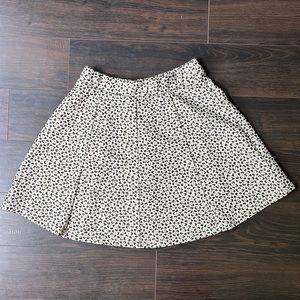 Zara cheetah print skirt size: small